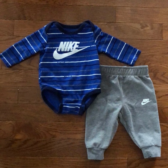 Nike Other - Nike baby onesie and pants